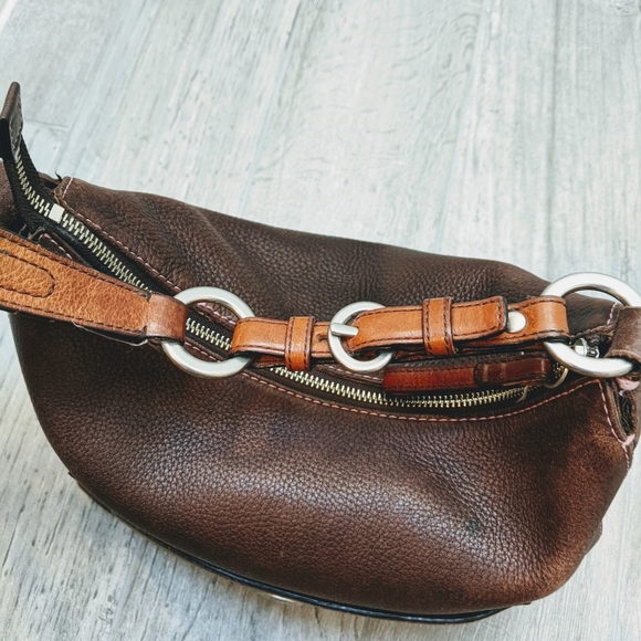 Coach Chelsea Brown Leather Hobo Purse - Picture 5 of 15